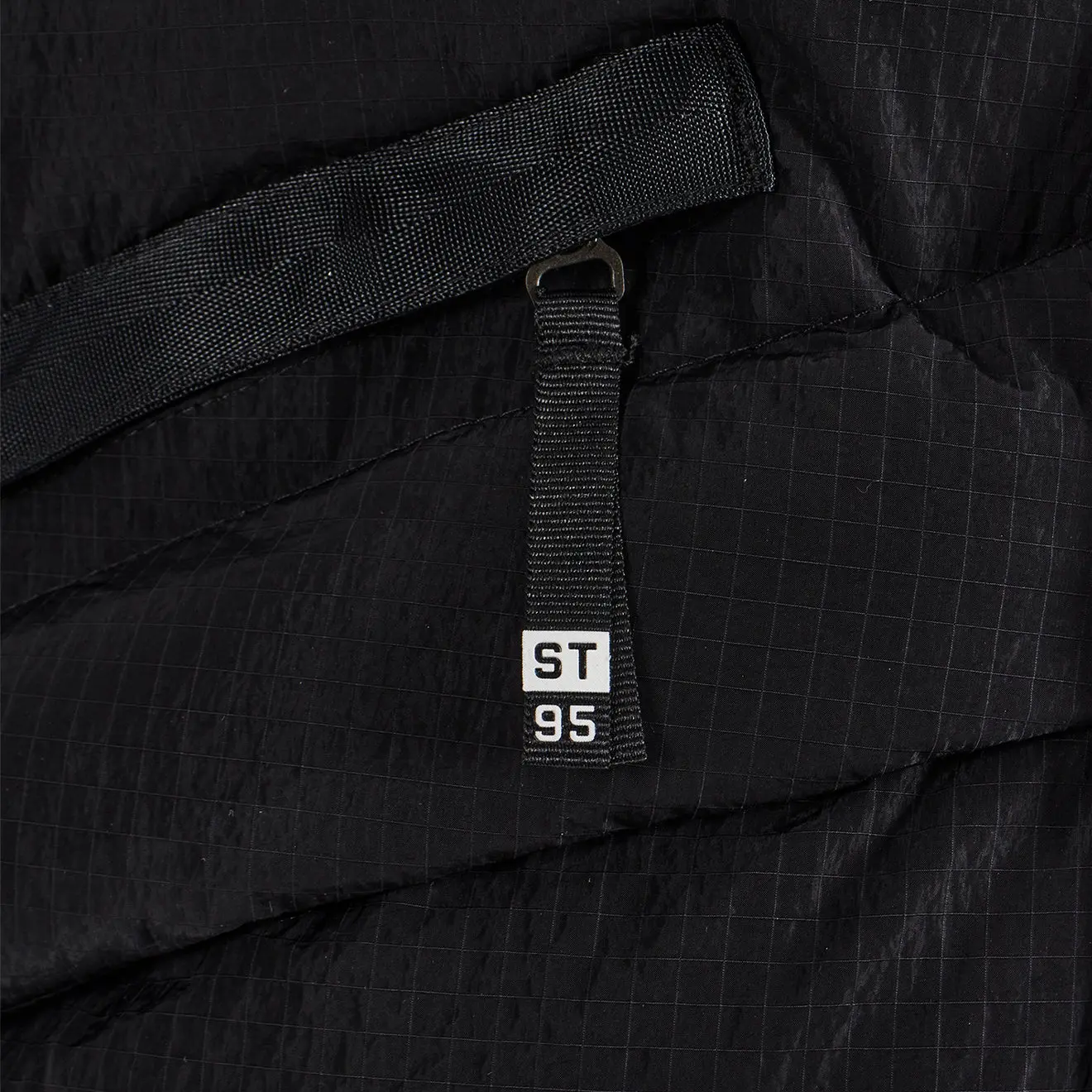 ST95 Puffer Vest Black - Image 6