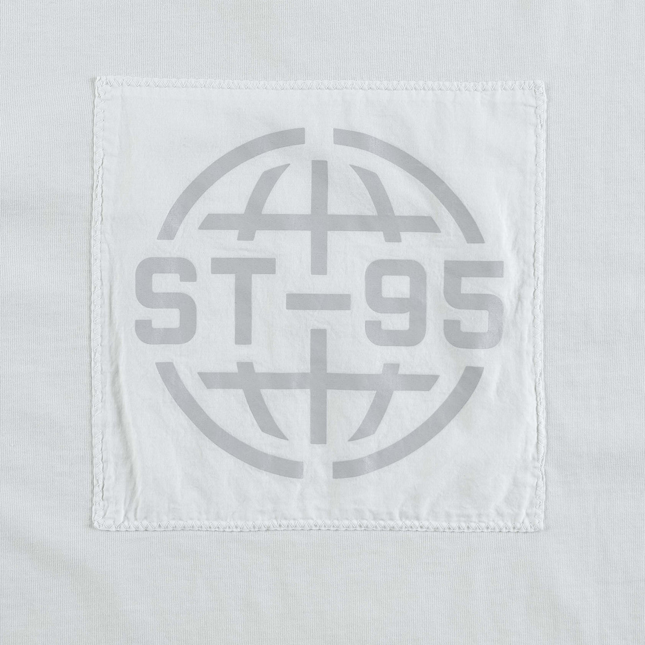 ST95 Urano Patch Oversized SS T-shirt Off White - Image 3