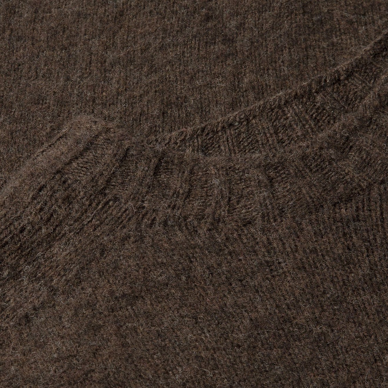 Sunspel Brushed Shetland Crew Neck Bark - Image 4