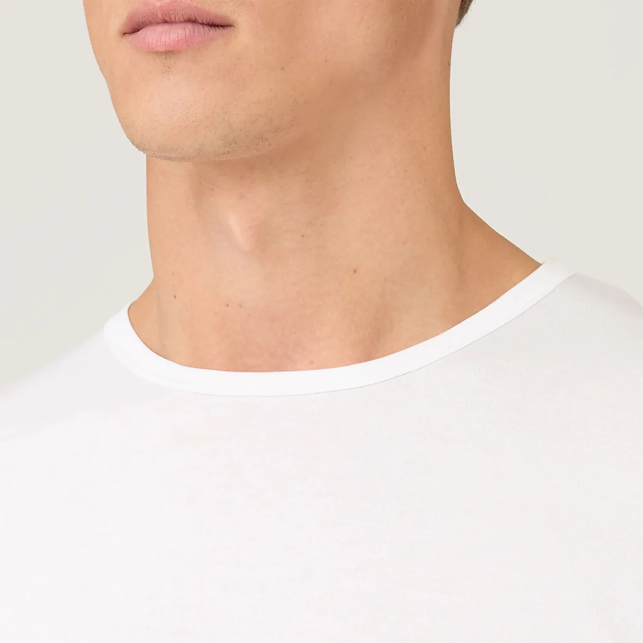 Sunspel Classic Crew T-Shirt White - Image 3
