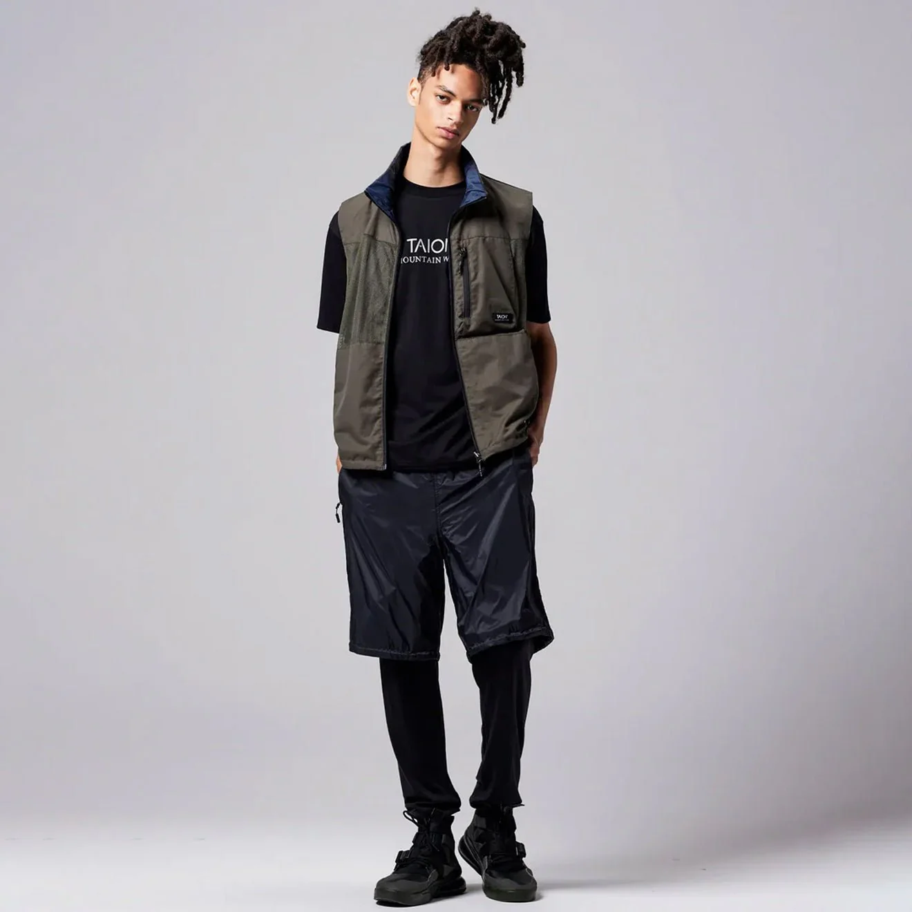 Taion Mountain Reversible Mesh Vest Dark Olive / Dark Navy - Image 5