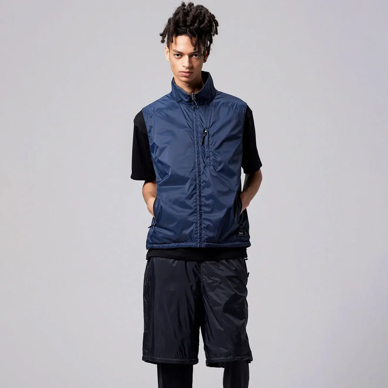 Taion Mountain Reversible Mesh Vest Dark Olive / Dark Navy - Image 6