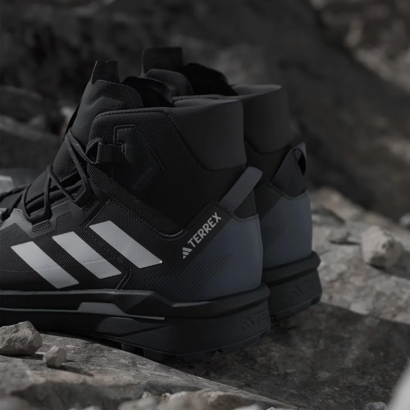 Adidas Terrex Skychaser Tech GORE-TEX Hiking Shoes Core Black / Grey - Image 3