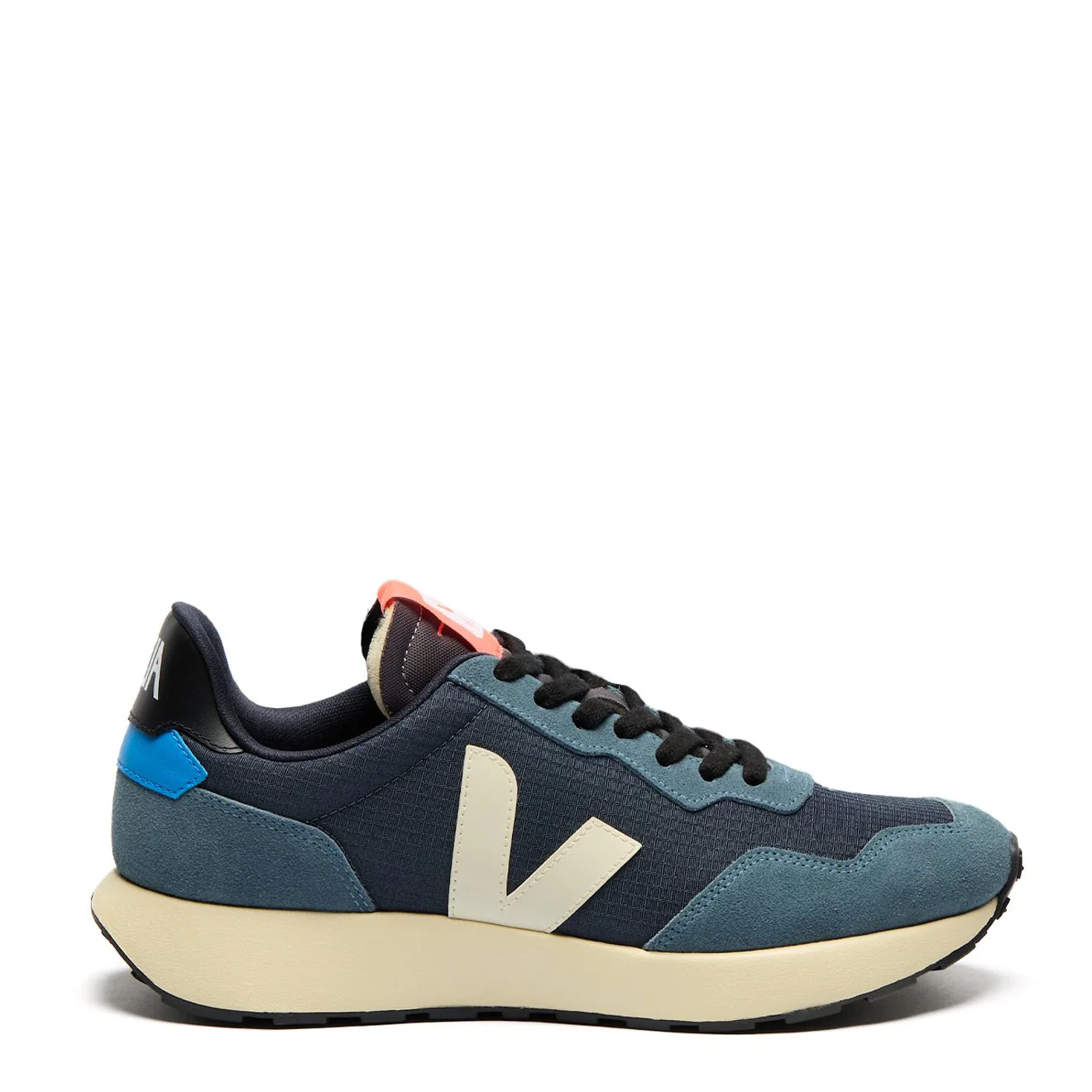 Veja Paulistana Ripstop Trainer Nautico Pierre