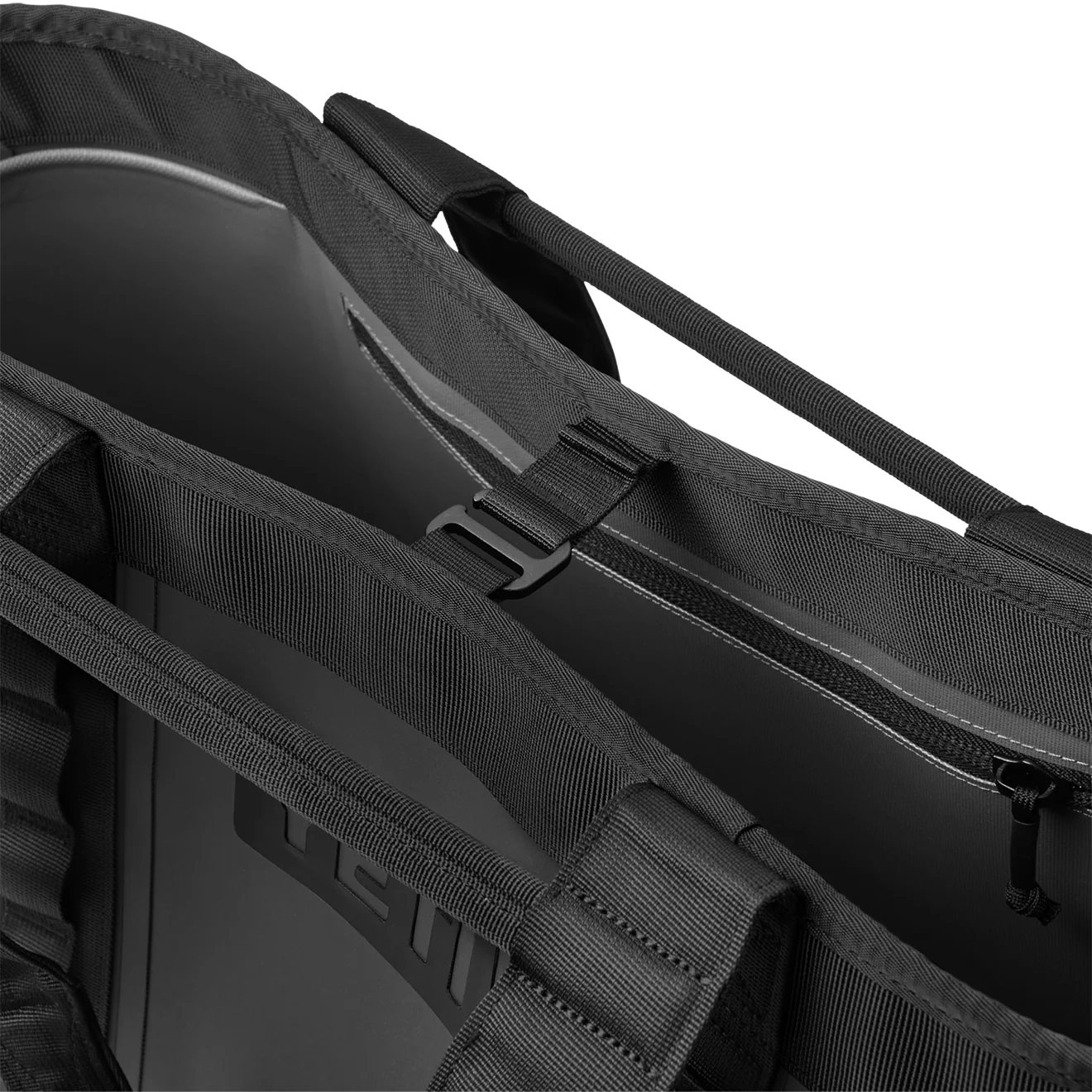 YETI Camino 35L Carryall Black - Image 3