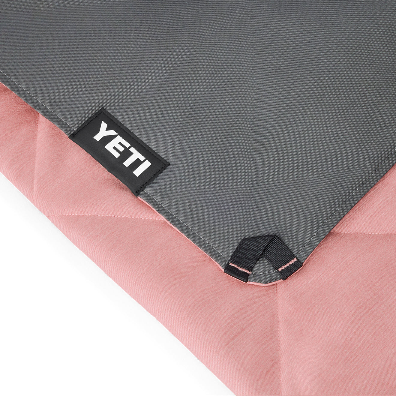 YETI Lowlands Blanket Sandstone Pink - Image 5