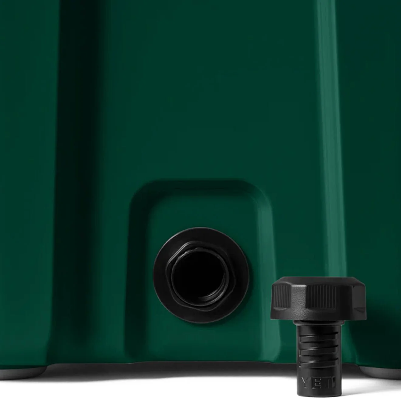 YETI Roadie 24 Cool Box Black Forest Green - Image 7