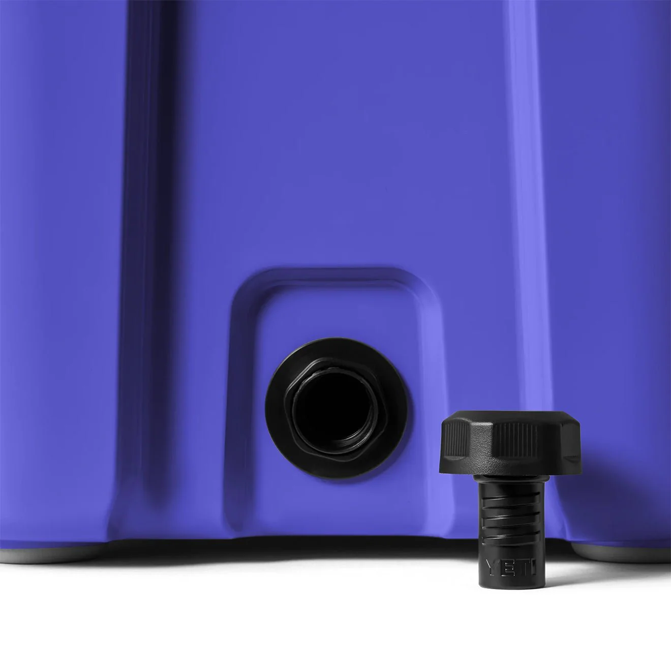 YETI Roadie 24 Ultra Marine Violet - Image 6